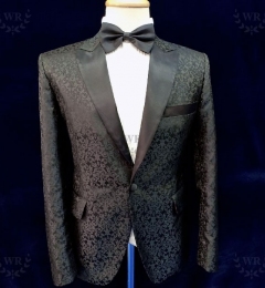 Black-pattern-suit