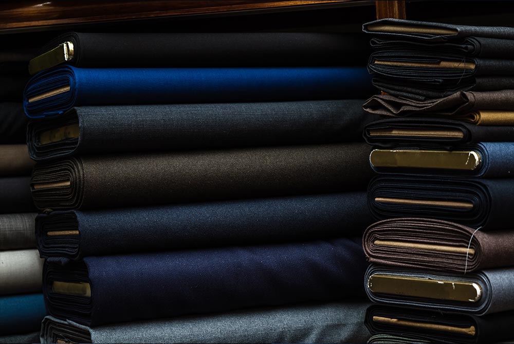 choosing the right suit fabric